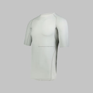Design personnalisé Chemises de compression à manches longues pour hommes Vêtements unis respirants de meilleure qualité - Product Image 5
