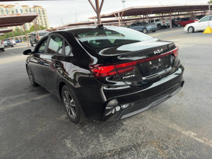 K-i-a F-o-r-t-e L-X-S F-W-D 2024 - Product Image 3