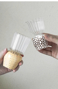 Copas de Vino de Concha Marina Hechas a Mano, Copas de Cóctel Martini Únicas para Bodas en la Playa, Regalos para Damas de Honor - Macy - Product Image 6