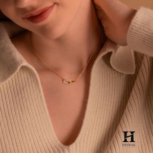 Collier tendance en or 14 carats avec pendentif diamant en chaîne, bijoux fins minimalistes - Product Image 4