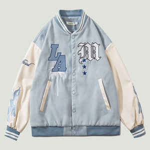 Veste universitaire bleu clair avec imprimé lettres brodées, style décontracté, pour l'automne, coupe classique, en polyester et coton, fermeture boutonnée - Product Image 1