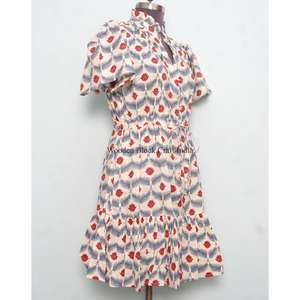 Robes d'été pour femmes, style unique, longueur courte, en coton doux et lisse de qualité supérieure, à manches courtes. - Product Image 5