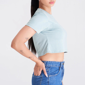 Women's Light <b>Blue</b> <b>Crop</b> <b>Top</b> Crew Neck Short Sleeve Solid Color Casual T-Shirt Spring Summer Style - Product Image 3