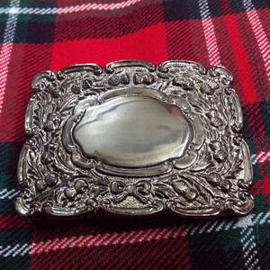 Hebilla de cinturón para kilt con diseño de cardo, acabado mate antiguo, Suministros de fábrica Global Fashion 2026 - Product Image 1