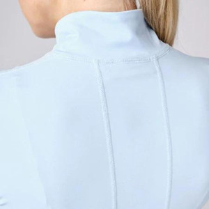 Chemise de compétition équestre de haute qualité, extensible dans 4 directions, en tissu technique doux au toucher, idéale pour la compétition et les spectacles. - Product Image 3