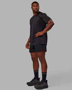 Shorts décontractés pour hommes, couleur noire, taille mi-haute, élastique, séchage rapide, avec cordon de serrage, fabricant Sialkot Pakistan OEM ODM - Product Image 2