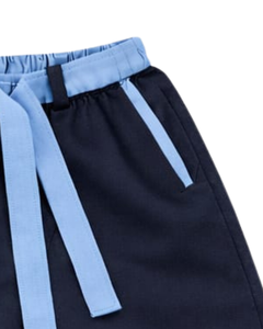 Conjunto de Camiseta sin Mangas y Pantalones Cortos Azul Marino para Hombre, Atuendo Casual de Verano de Algodón, Ribete Azul Cielo, Cordón Ajustable, Dos Piezas, Ajuste Premium - Product Image 6