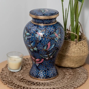 Urne commémorative bleu roi avec emblème Infini d'amour infini et accent doré métallique, récipient de rangement pour cendres funéraires - Product Image 6