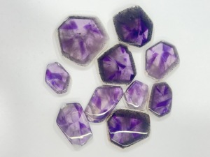 Lote de 10 Piezas de Amatista Natural Trapiche Star en Forma de Cabujón, 139g, Proveedor Mayorista de Gemas Sueltas para Compradores de China - Product Image 2