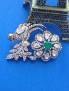 Broche unisexe en argent 925 plaqué or, faite à la main, en forme d'oiseau, avec pierre Polki doublette verte, pour bijoux et vêtements de mariage indien - Product Image 4