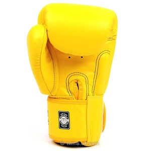 Nouveaux gants de boxe jaunes Twins, cuir de vachette véritable de haute qualité, logo personnalisé, gants de boxe Twins pour le sparring et le Muay Thai - Product Image 3