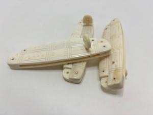 Peignes en os sculptés à la main, écologiques, traditionnels, faits à la main, accessoires de toilettage décoratifs, qualité d'exportation en gros - Product Image 4