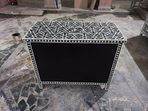 Cajón con Incrustaciones de Hueso de ILAHI, Diseño Moderno con Detalles de Ágata, Mueble Portátil para el Hogar - Product Image 2