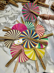 Abanico de Material de Palma Tejida Producido en Vietnam para Exhibición en Eventos Culturales con Marca Privada Personalizada - Product Image 3