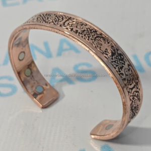 Bracelet de thérapie artisanal moderne en cuivre pur, finition polie, pour la guérison naturelle, cadeau de baptême pour hommes et femmes - Product Image 2