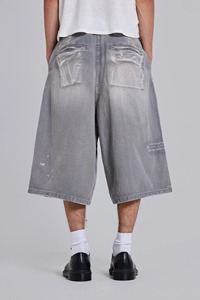 Shorts de mezclilla 100% algodón de alta calidad, muy vendidos, de cintura media, estilo vintage, hasta la rodilla, desgastados, ecológicos. - Product Image 3