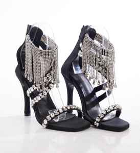 รองเท้าแตะส้นสูงสีดำประดับลูกปัดหรูหราสำหรับผู้หญิงสายรัดข้อเท้าประดับพลอยเทียมส้นเข็มสำหรับงานเลี้ยงงานแต่งงานที่หรูหรา - Product Image 2