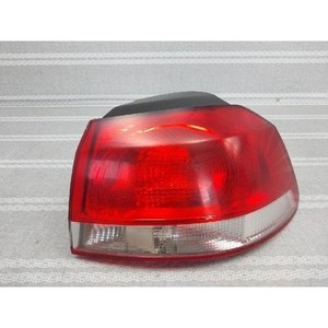 Feu arrière extérieur droit d'occasion OEM Golf 2008-2015 5K0945096E - Product Image 1