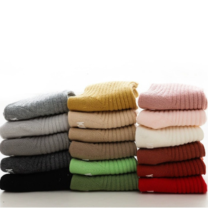 Chaussettes bébé en coton doux tricoté pour usage quotidien, disponibles en plusieurs couleurs, respirantes, style chaussettes mi-hautes mignonnes pour tout-petits, antidérapantes et écologiques - Product Image 6