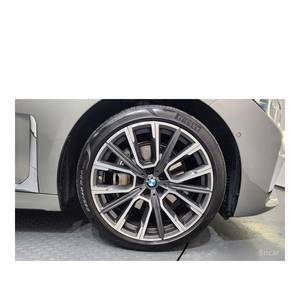 BMW Série 7 730d XDrive M Sport Septembre 2021 45 995 km Diesel Automatique Sièges en cuir Volant à gauche - Product Image 5