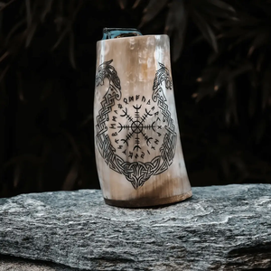 Vaso de Cuerno de Búfalo Hecho a Mano, Forma Natural, Diseño Vintage, Patrón de Bosque Tallado, para Camping y Fiestas, con Tapa, 500 ml - Product Image 6