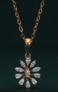 Pendentif intemporel en or 18 carats et céramique, design floral classique en grappe, 33 petits diamants taille brillant, certifié IGI pour femme - Product Image 4