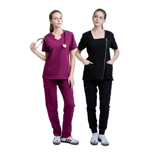 Uniformes médicos de diseño personalizado para mujer, pantalones anchos con estampado floral, conjuntos de uniformes médicos, los más cómodos, bata de laboratorio médica para hombre, ropa de fábrica FMF - Product Image 1