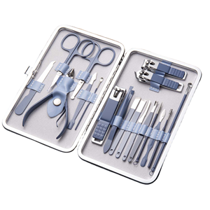 Kit de manucure de luxe durable avec logo personnalisé, 18 pièces en acier inoxydable, ciseaux à cuticules, ciseaux à sourcils, coupe-ongles, étui, pour adolescents et personnes âgées - Product Image 1