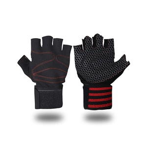 High Quality Fitness Training Gloves Designed With Anti <b>Slip</b> Grip Padding And Breathable Fabric For Daily Fitness Use - Product Image 3