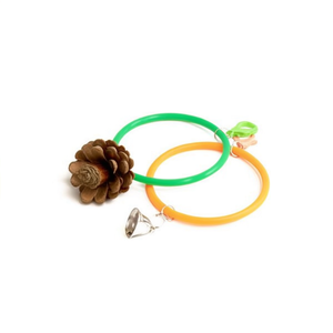 Juguete para pájaros Yommy, anillo individual con piña y campana de 17 cm para que los loros jueguen - Product Image 2