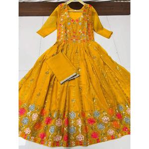 ชุดทำงานปักผ้าจอร์เจียแฟนซีพร้อมสีเหลือง - Product Image 3