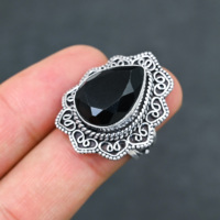 Bijoux de mariage et de fête faits à la main en argent sterling 925 avec onyx noir de laboratoire taille poire, très demandés