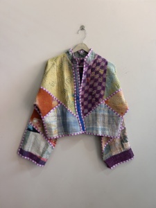 เสื้อแจ็คเก็ตแฮนด์เมดแบบคันธาหลากหลายแบบ สไตล์โบโฮฮิปปี้แบบกลับด้านได้ สำหรับผู้หญิง - Product Image 2