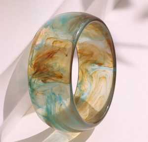 Ensemble de bracelets larges en laiton écologiques pour femmes, gravés au laser et polis, parfaits pour le sport et les jeux - Product Image 2