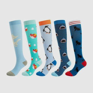 Custom Athletic Sports <b>Socks</b> Breathable Custom Design Crew <b>Socks</b> Knit Cotton Casual Sport <b>Socks</b> for Men and Women - Product Image 2
