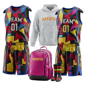 Uniformes de football 7 contre 7 de haute qualité, réversibles, respirants, antibactériens, 100% polyester, design personnalisé, combo avec accessoires - Product Image 1