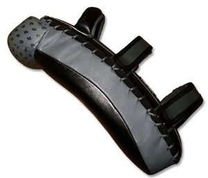 แผ่นเตะมวยไทย MMA หนังแท้ สกรีนโลโก้ได้ สำหรับฝึกซ้อมมวยไทย MMA คิกบ็อกซิ่ง - Product Image 2