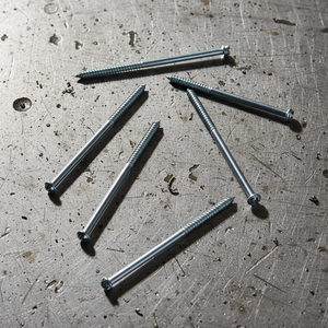 Vis à bois en acier au carbone de précision classe 4.8 6.8 - Filetage partiel, tailles personnalisées, vente en gros - Product Image 1
