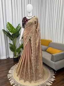 Sari en tulle brodé lourd beige champagne traditionnel avec chemisier de créateur, séchage rapide, idéal pour l'hiver/toutes occasions, pour mariage, Diwali, soirée - Product Image 3
