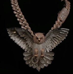 Collar de boda de plata de ley 925 con colgante de calavera con incrustaciones de moissanita y diamantes, estilo Hip Hop con diseño de llama, muy demandado, de proveedor indio - Product Image 1