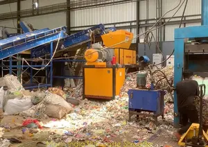 Machine de broyage RDF haute performance à double arbre semi-automatique 5 TPH pour le recyclage du plastique et la réduction des déchets - Product Image 6