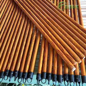 Fabricante líder de mangos de escoba de eucalipto de alta calidad en Vietnam, venta al por mayor a los precios más bajos, con revestimiento de PVC para jardín, Irak, limpieza. - Product Image 3