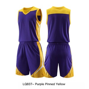 Ensemble de maillots de basket-ball personnalisés bleu marine avec numéro jaune et nom imprimés par sublimation, uniforme unisexe adulte en polyester respirant - Product Image 1