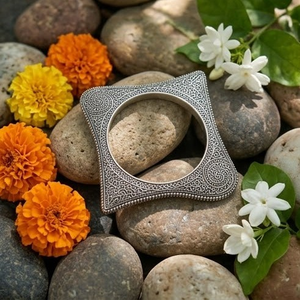 DIVYORO Women's Oxidized Silver Plated <b>Copper</b> Alloy Square Filigree Textured Kada Bangle - Product Image 3