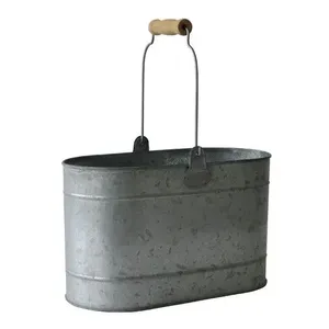 Jardinière galvanisée style vintage vieilli pour rehausser le charme des patios, balcons et espaces de jardin. - Product Image 6