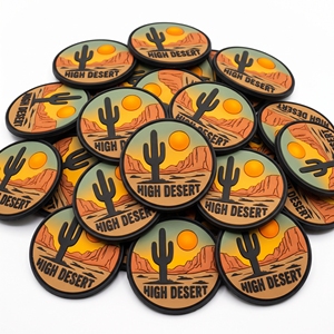 Badge rond en PVC souple 3D, motif comète, astéroïde, météore, pour sac à dos, veste, casquette, uniforme, directement du fabricant - Product Image 2