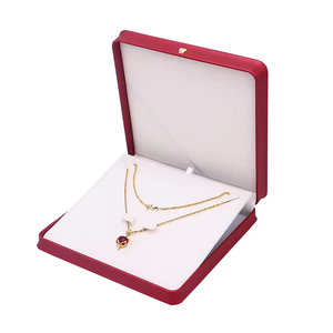 Nouvelle Arrivée Vente Chaude Boîte d'Emballage de Bijoux Personnalisée en Velours Rouge Écologique avec Fermeture Magnétique et Poignée pour Bagues et Boucles d'Oreilles - Product Image 2