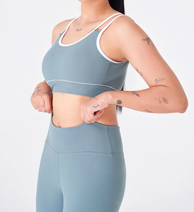 Conjunto de Yoga Personalizado con MOQ Bajo: Leggings de Gimnasio para Mujer, Pantalones de Yoga y Sujetador Deportivo de Espalda Cruzada con Tirantes para Fitness Femenino - Product Image 3