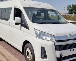 Hiace GL Techo Alto, 15 Plazas, 9 Asientos, Volante a la Derecha, Modelo KEI, Venta de Piezas de Acero/Aluminio para Modificación - Product Image 2