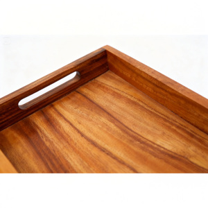 Plateau de rangement rectangulaire léger et poli en acacia Kalea pour la décoration intérieure - Product Image 3